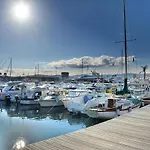 Face A La Mer, T3 Avec Terrasse Et Parking Prive
